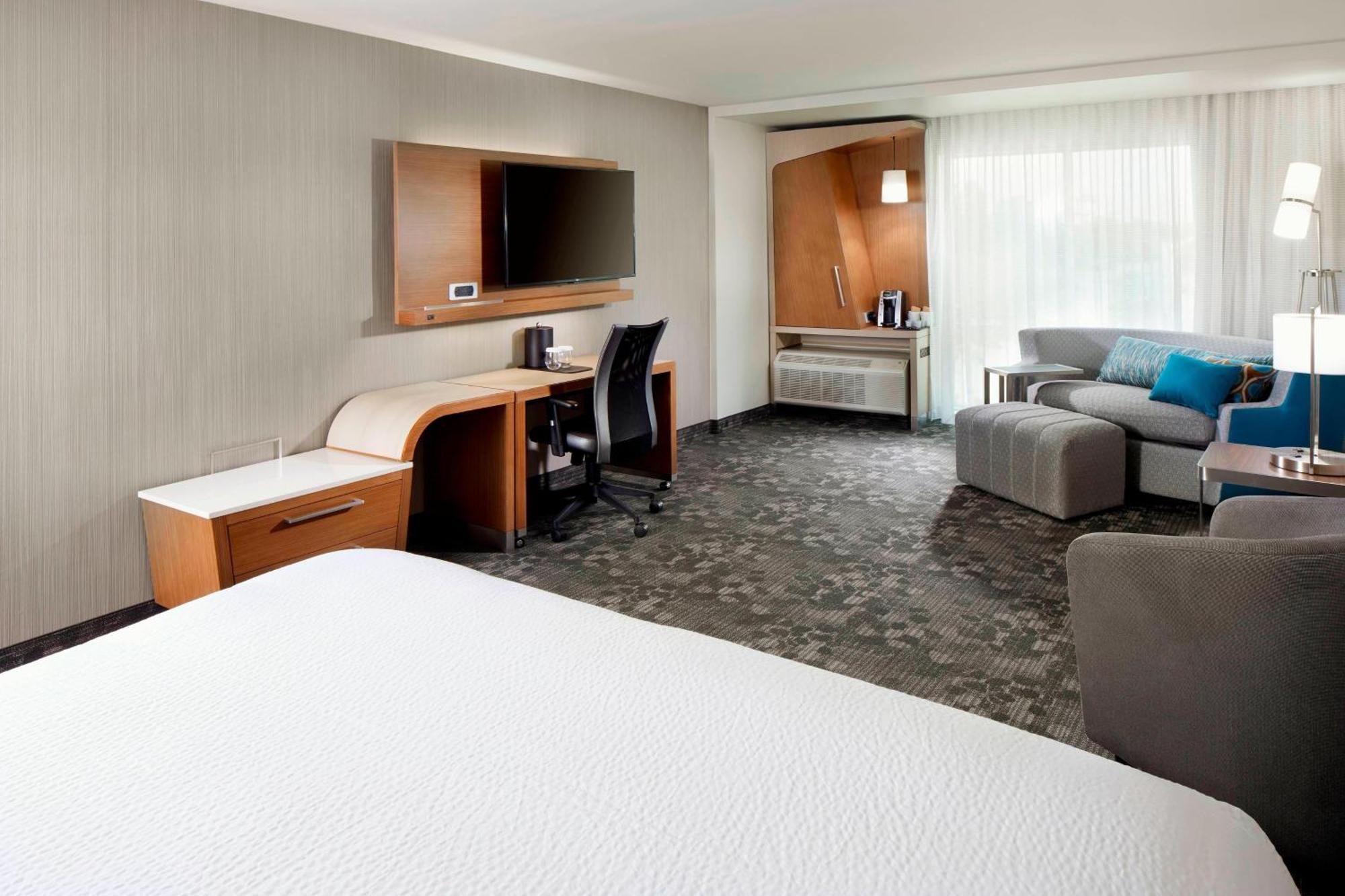 Hotel Courtyard By Marriott Houston Intercontinental Airport Zewnętrze zdjęcie